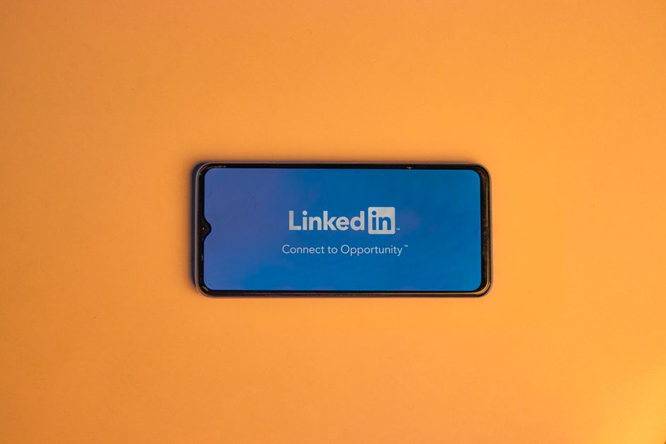 Content Repurposing vs. Content Syndication: Which Strategy Delivers Better ROI?: Practical Playbook with Real Examples